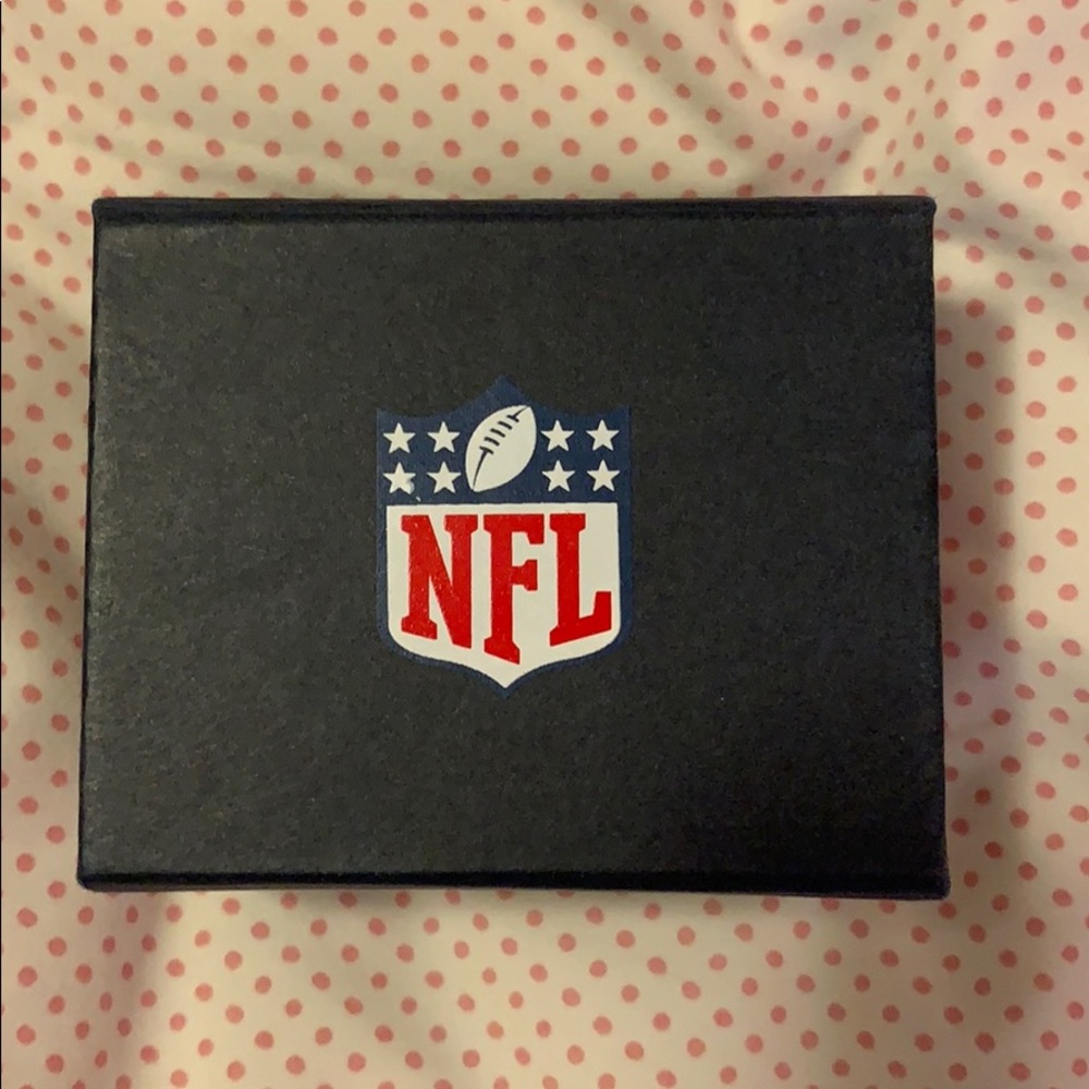 Official NFL licensed Broncos cuff links